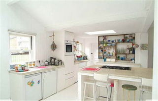 成都装饰公司纯白配多彩,打造美丽的田园混搭风装饰工程设计